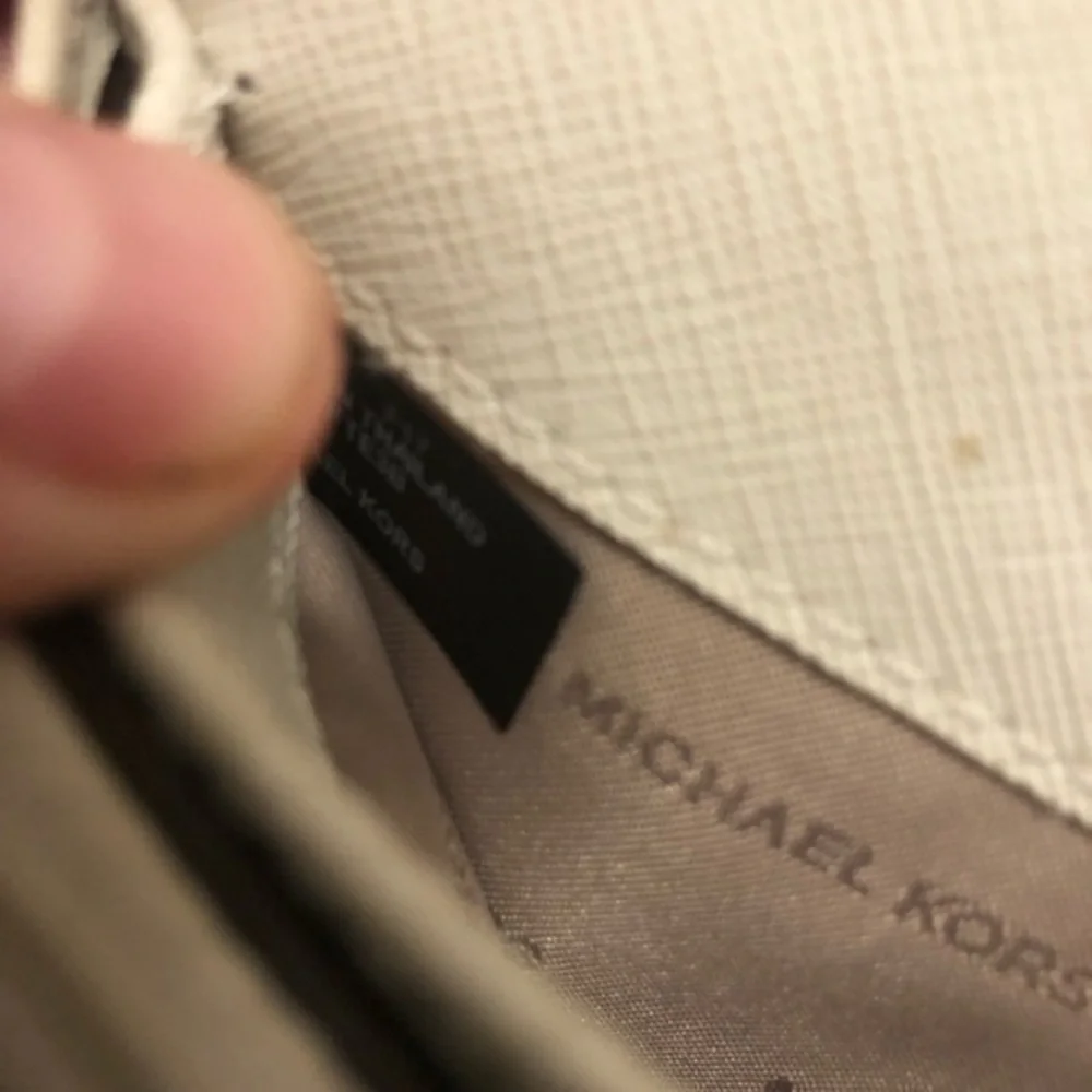 Michael kors white gold tone signature mk wallet